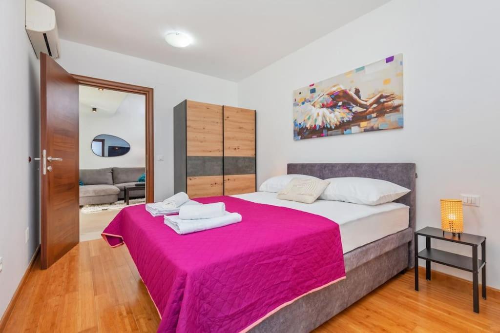 Stylish Two Bedroom Apartment&Garage Parking Place Dubrovnik Luaran gambar